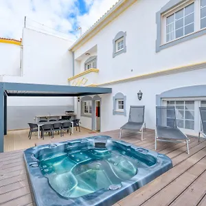 Villa Full Private 160Sqm Villa - Terrace Jacuzzi - 200M Beach & Sea View, Albufeira